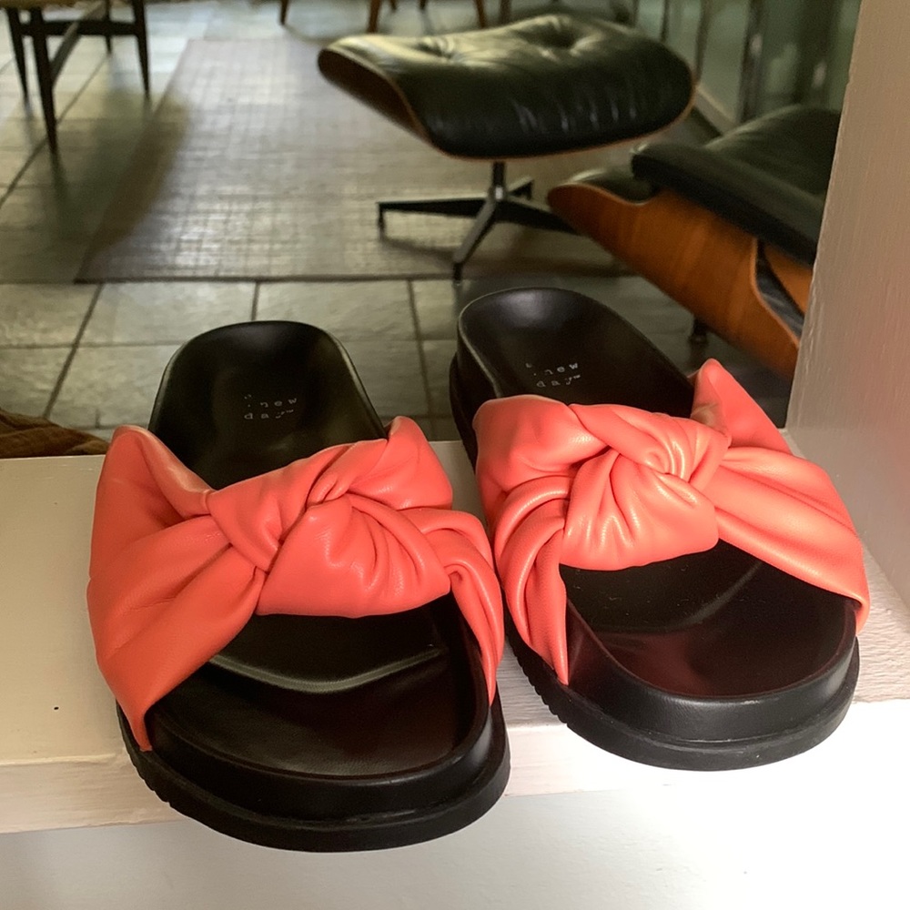 A new day flip flops, new without tags